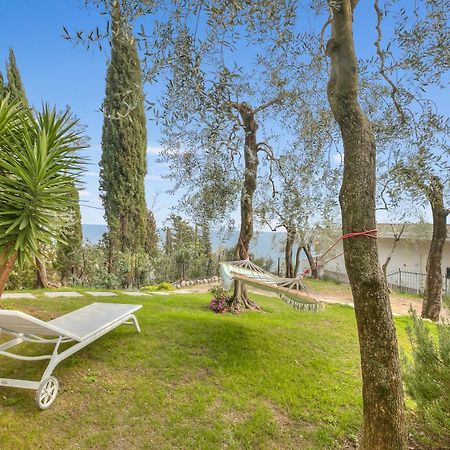فيلا Relais Nanzello Garda Living 1 And 2 ليمونِ سول غاردا المظهر الخارجي الصورة
