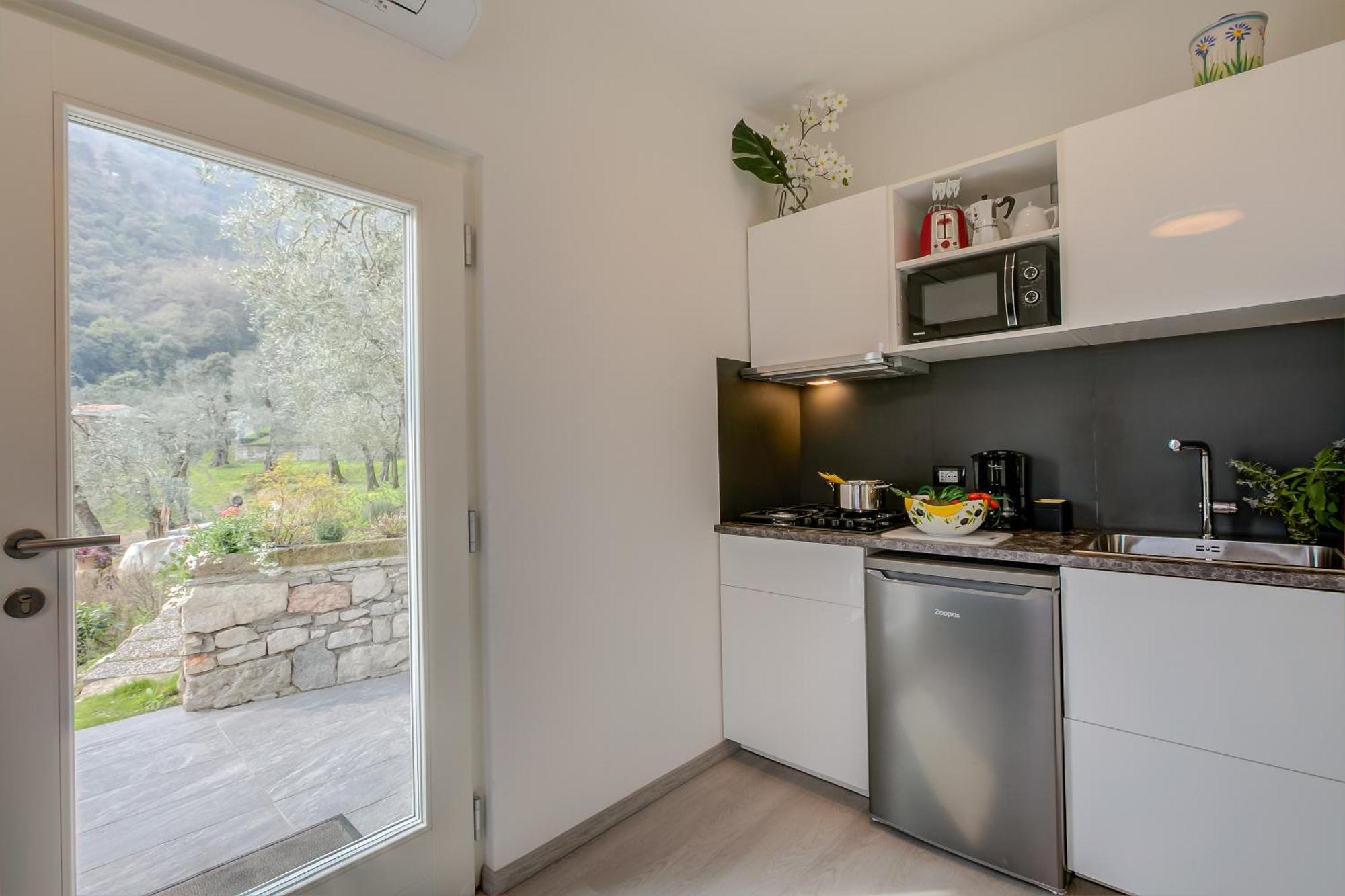فيلا Relais Nanzello Garda Living 1 And 2 ليمونِ سول غاردا المظهر الخارجي الصورة